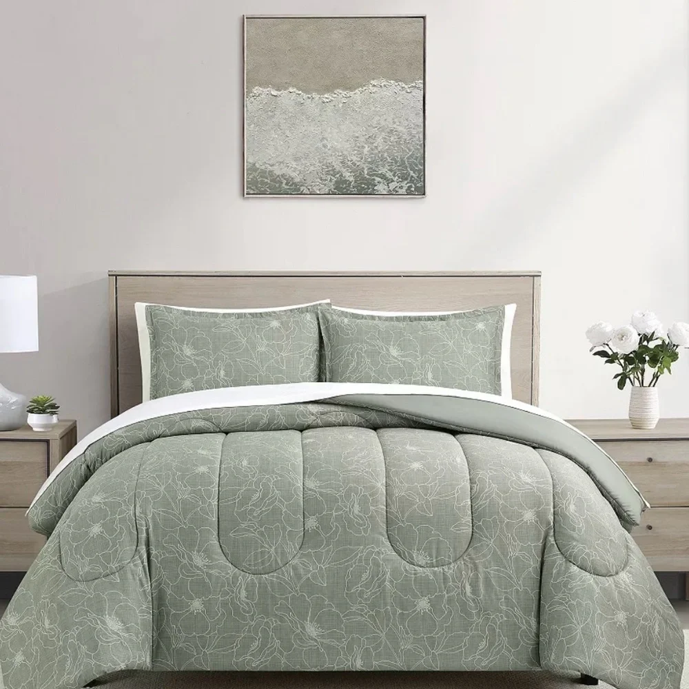 NWT Serene Green Floral Comforter Set